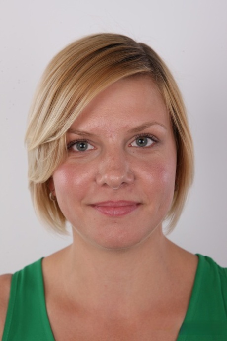 Barbora hübsche schöne galerien