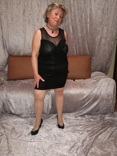 60 plus schwarze Oma beim Ficken nackt erwachsene bilder